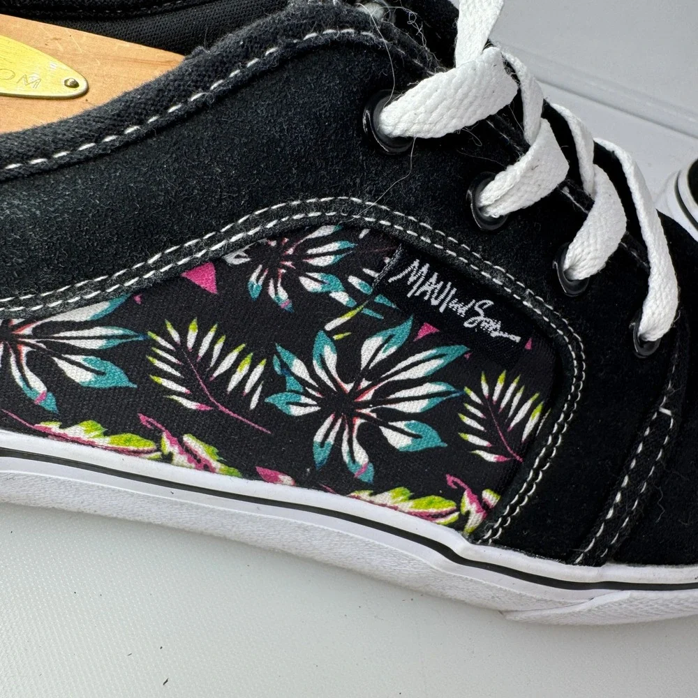 Maui and Sons Wave Sneakers Men 10 Tropical Floral Canvas Skate MSF18MVL001EA